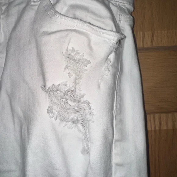 Judy blue women’s high-rise white distressed shorts size large cut off stretch - Picture 3 of 6